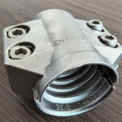 Veiligheidsklemmen voor slangfittings met bouten en moeren van roestvrij staal