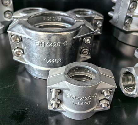 Vlekkeloos staal Precision Investment Casting hose fitting met veiligheidsklemmen